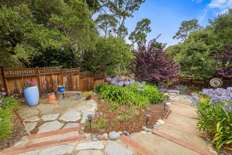 Tiny photo for 9 Deer Stalker Path, MONTEREY, CA 93940 (MLS # ML82020896)