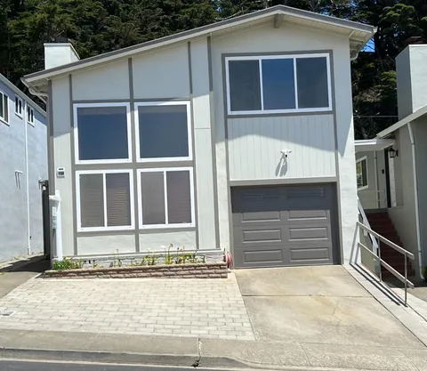 1121 Skyline Drive, Daly City, CA 94015 - #: ML82006410