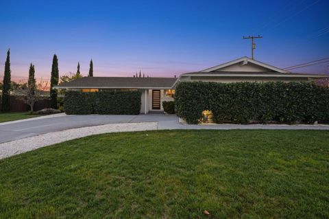 Tiny photo for 500 Kiely Boulevard, Santa Clara, CA 95051 (MLS # ML82038892)