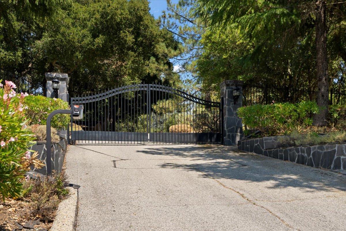 19465 Montevina Road