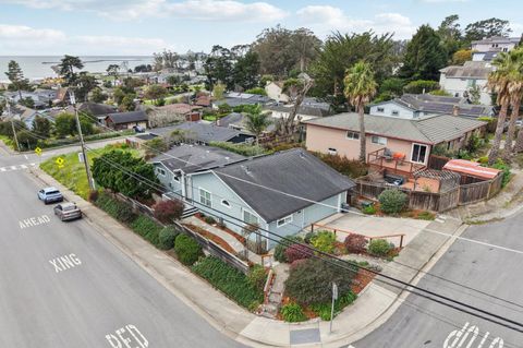 Tiny photo for 696 Francisco Street, EL GRANADA, CA 94018 (MLS # ML82034946)