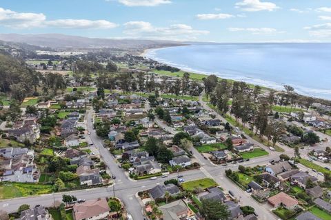 Tiny photo for 696 Francisco Street, EL GRANADA, CA 94018 (MLS # ML82034946)