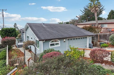 Tiny photo for 696 Francisco Street, EL GRANADA, CA 94018 (MLS # ML82034946)