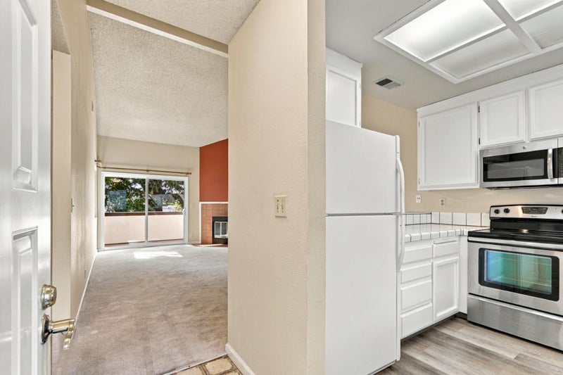 1400 Bowe Avenue 1206