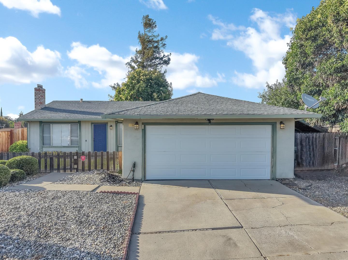 2226 Meredith Way