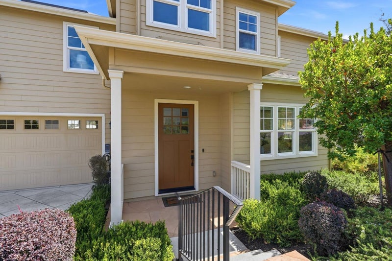 39 Live Oak Drive