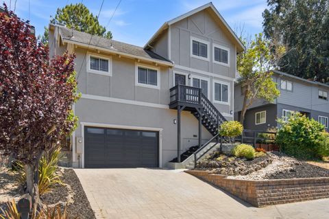 Photo of 1917 Hillman Avenue, BELMONT, CA 94002 (MLS # ML82052084)