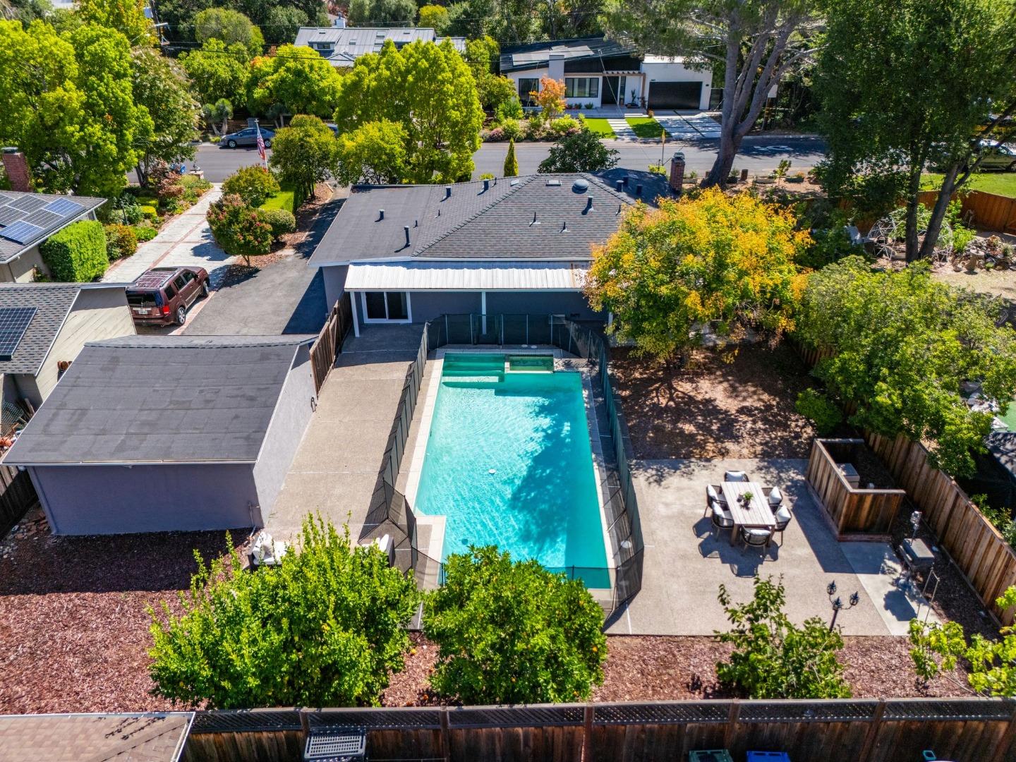 15603 Benedict Lane