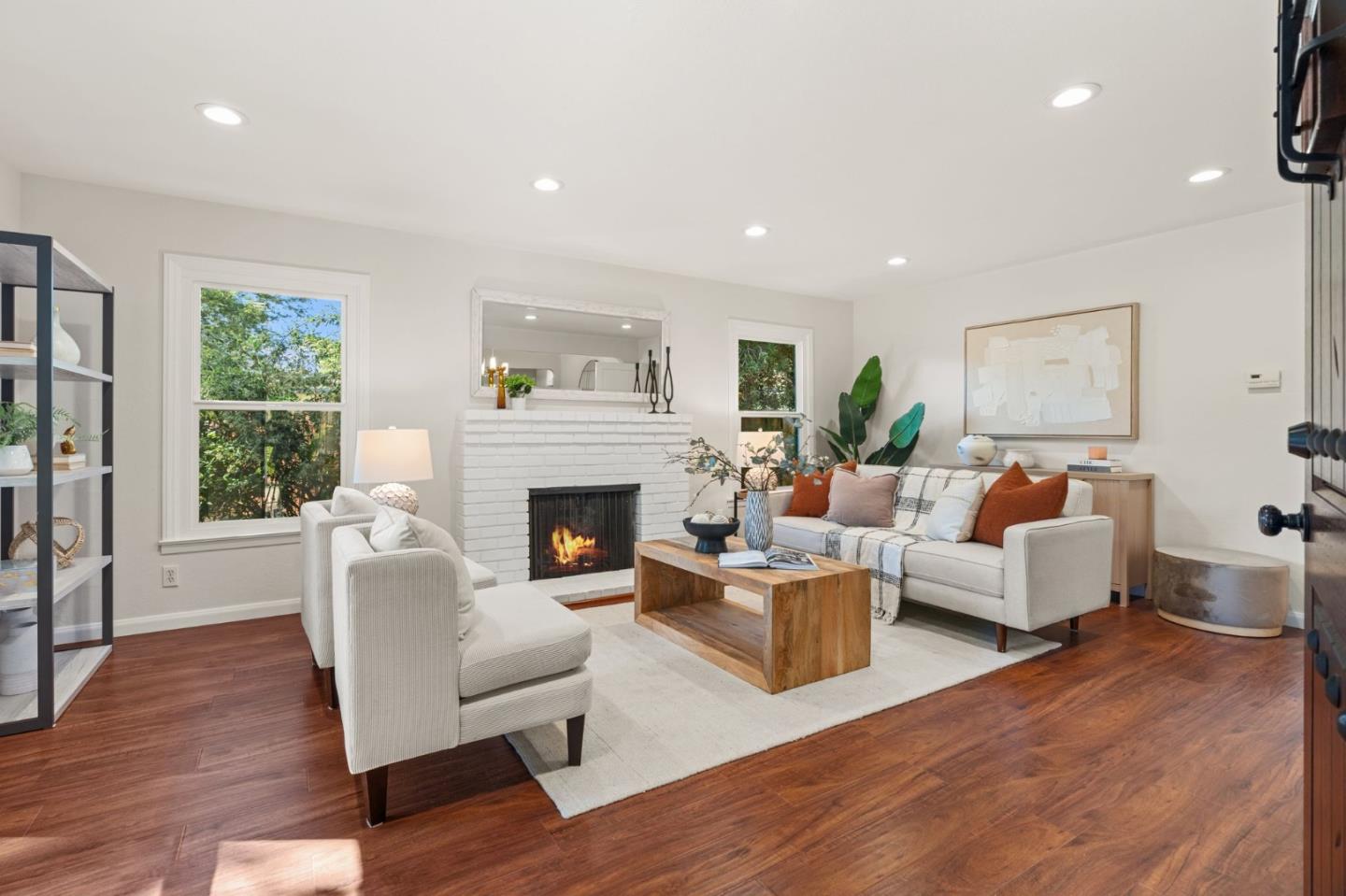 15603 Benedict Lane