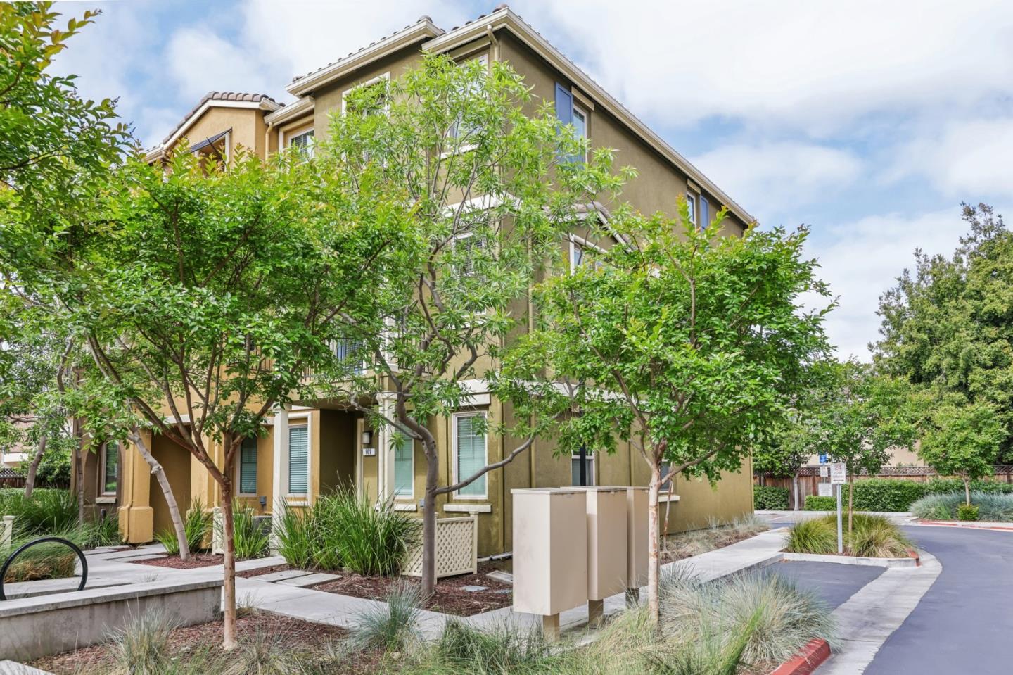 601 Cinnamon Circle