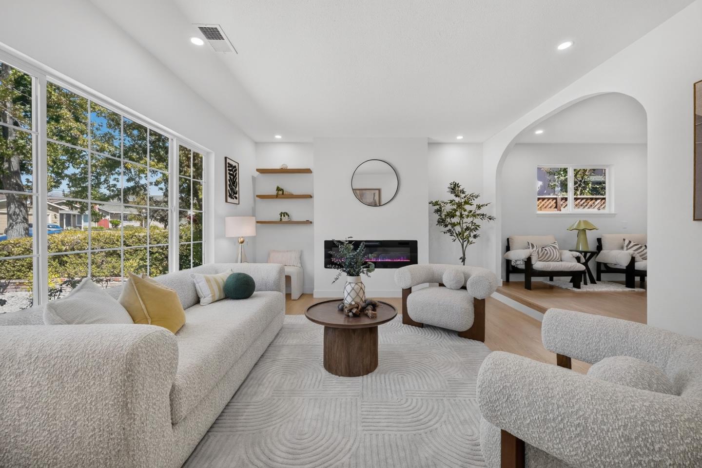 3286 Desertwood Lane