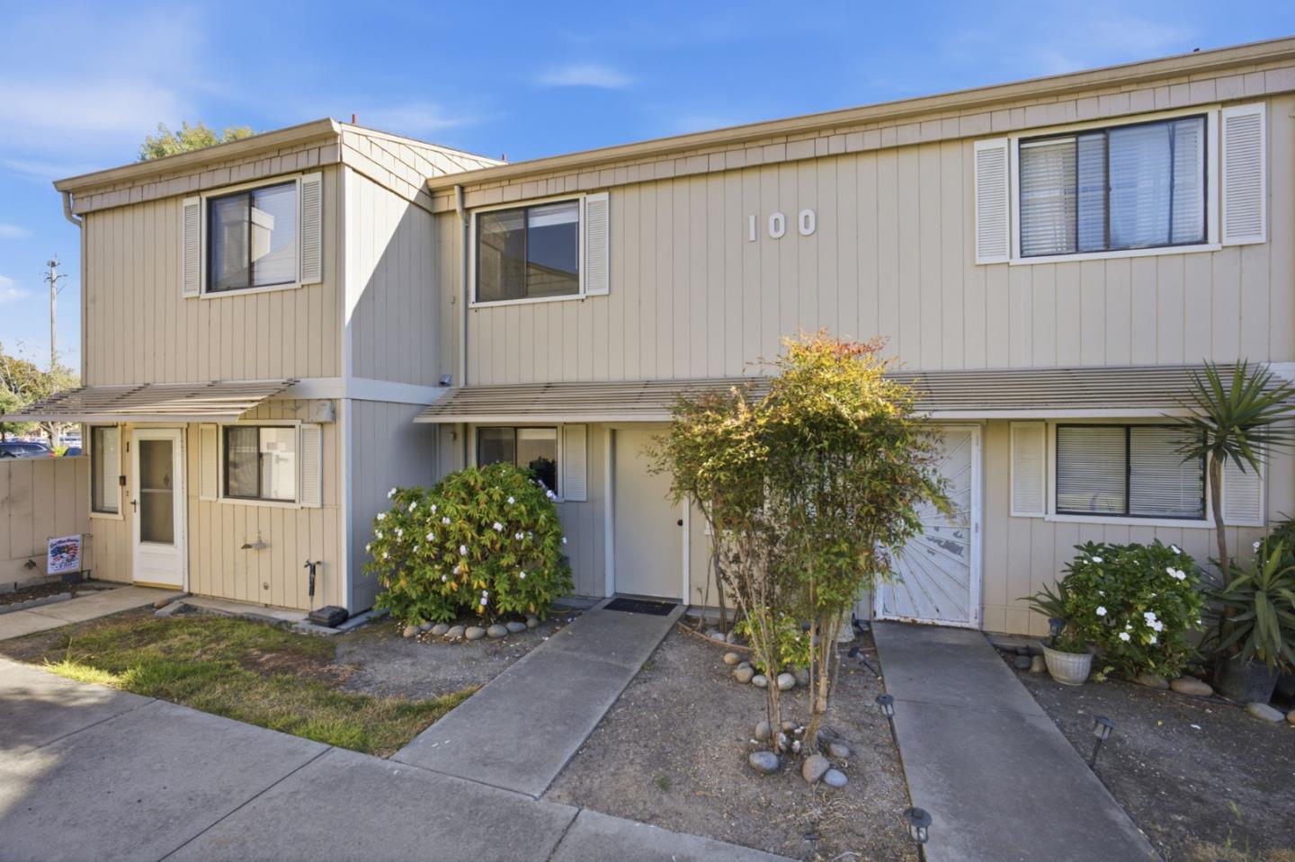 100 West Rossi Street 2