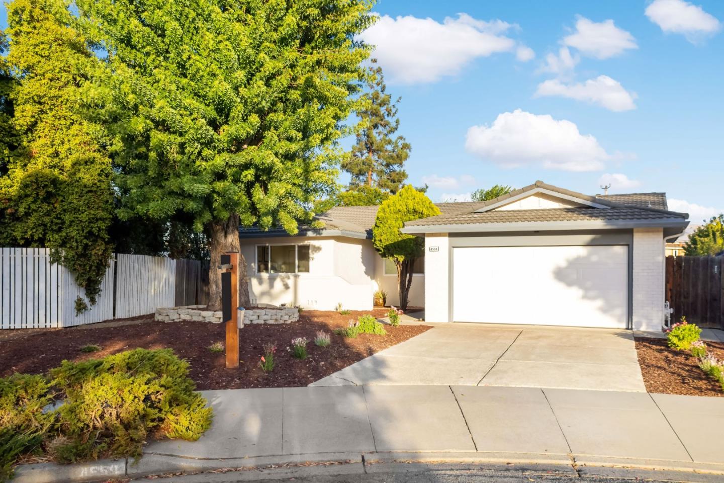 4559 Balmoral Park Court