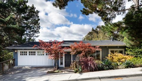 Photo of 151 Highland Avenue, SAN CARLOS, CA 94070 (MLS # ML82026237) Photo of 151 Highland Avenue, SAN CARLOS, CA 94070 (MLS # ML82026237)
