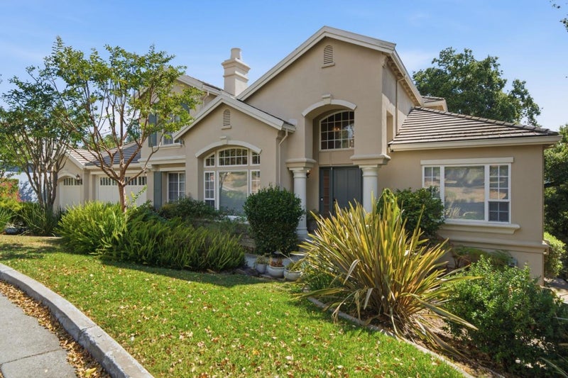 8411 Goldenrod Circle