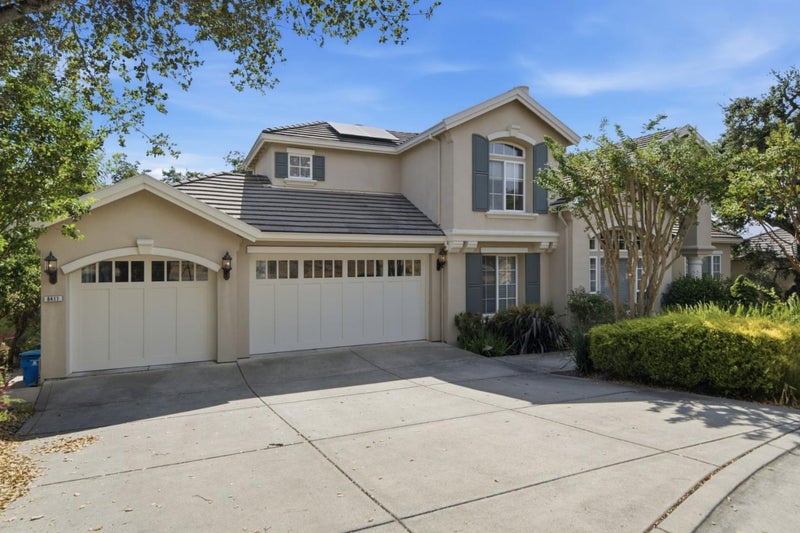 8411 Goldenrod Circle