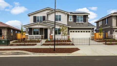 Photo of 112 Golden Gate Lane, VACAVILLE, CA 95687 (MLS # ML82065497)