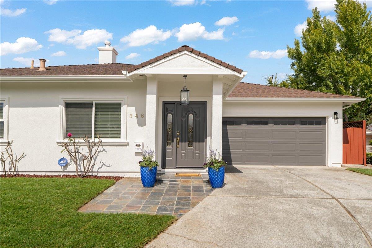 1461 Flicker Way