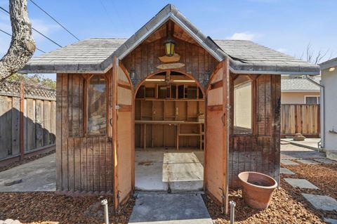 Tiny photo for 911 Inverness Way, SUNNYVALE, CA 94087 (MLS # ML82036907)