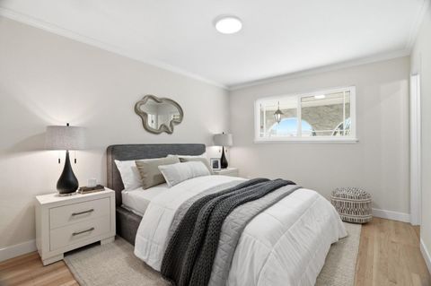 Tiny photo for 911 Inverness Way, SUNNYVALE, CA 94087 (MLS # ML82036907)