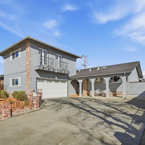 Tiny photo for 911 Inverness Way, SUNNYVALE, CA 94087 (MLS # ML82036907)