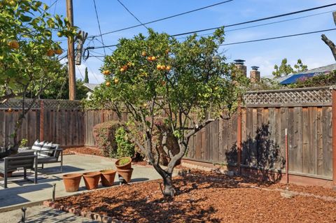 Tiny photo for 911 Inverness Way, SUNNYVALE, CA 94087 (MLS # ML82036907)