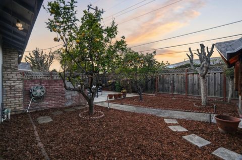 Tiny photo for 911 Inverness Way, SUNNYVALE, CA 94087 (MLS # ML82036907)