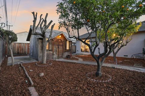 Tiny photo for 911 Inverness Way, SUNNYVALE, CA 94087 (MLS # ML82036907)