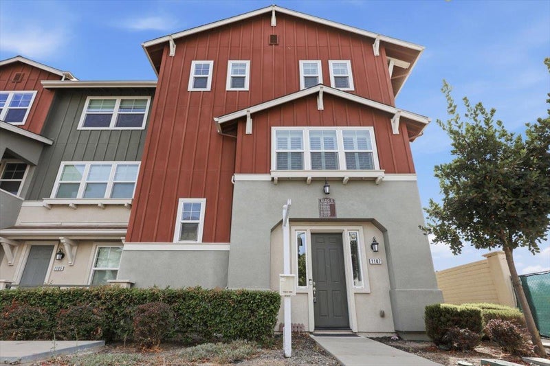 1107 Pepper Road