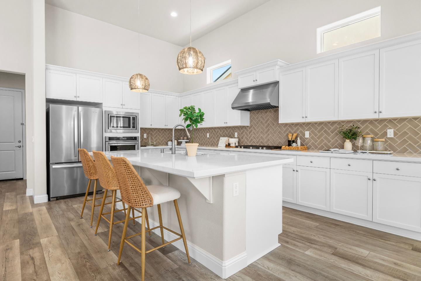 3035 Andesite Drive