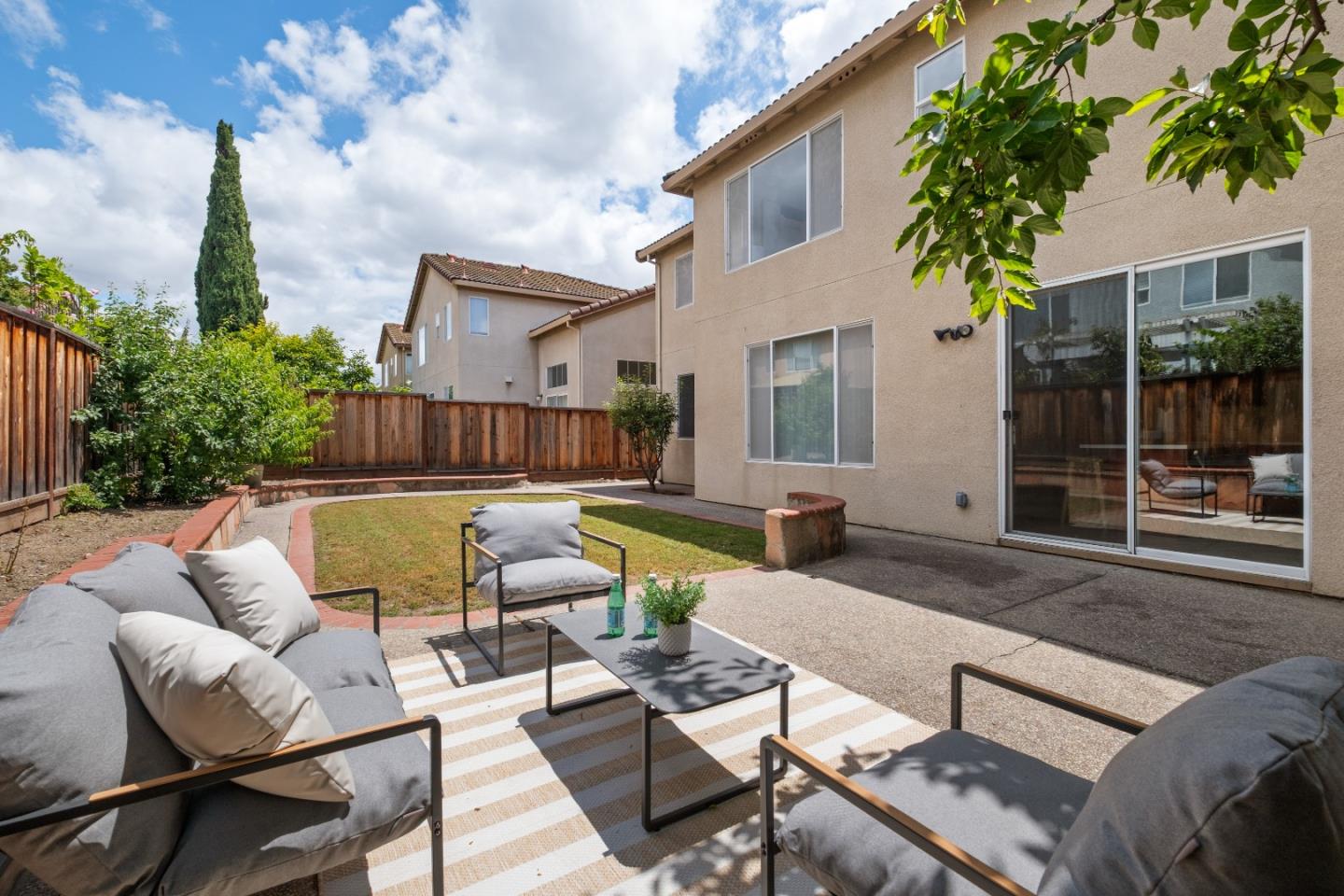 1832 Montage Court