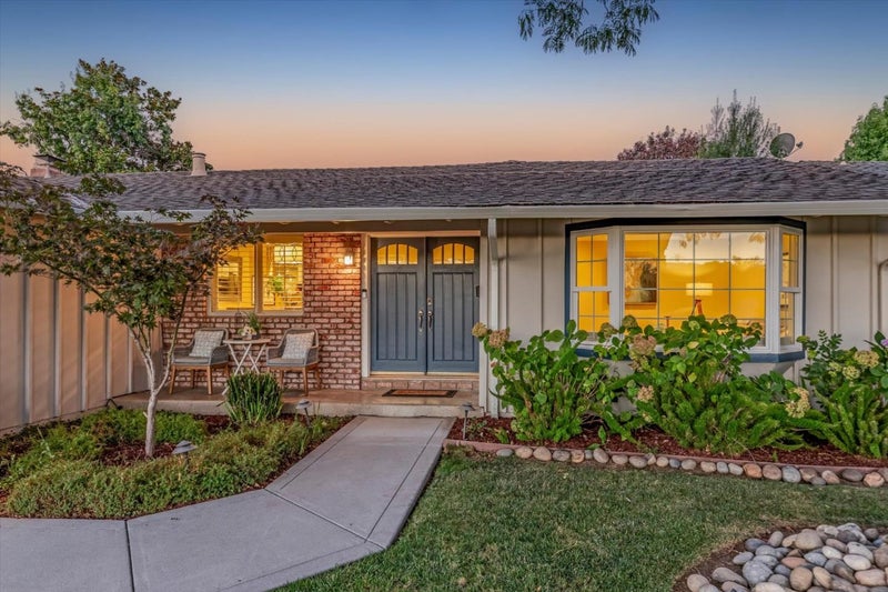 5366 RUCKER Drive