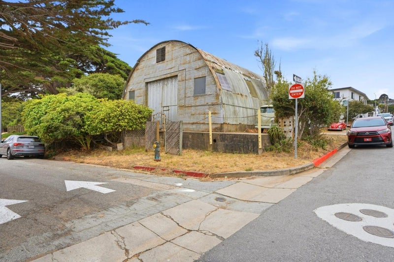 119 Dewey Avenue