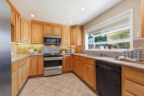 Tiny photo for 4841 Tonino Drive, San Jose, CA 95136 (MLS # ML82039353)