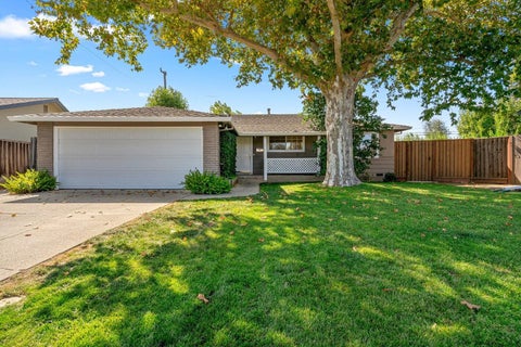 Photo of 1475 Ginden Court, CAMPBELL, CA 95008 (MLS # ML82061649)