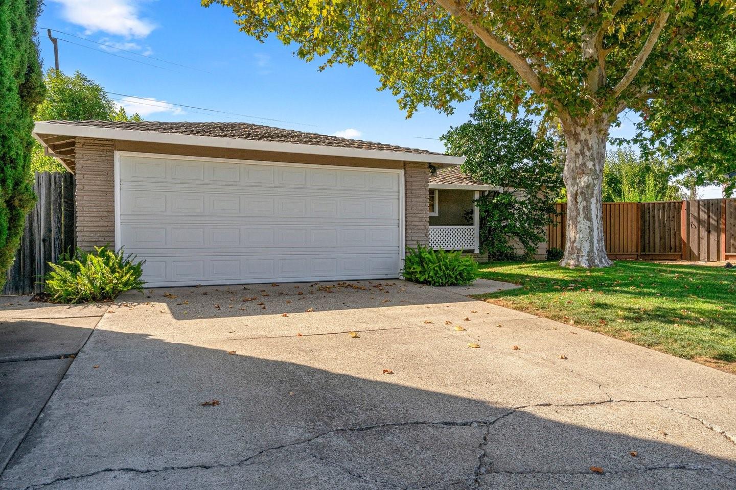 1475 Ginden Court