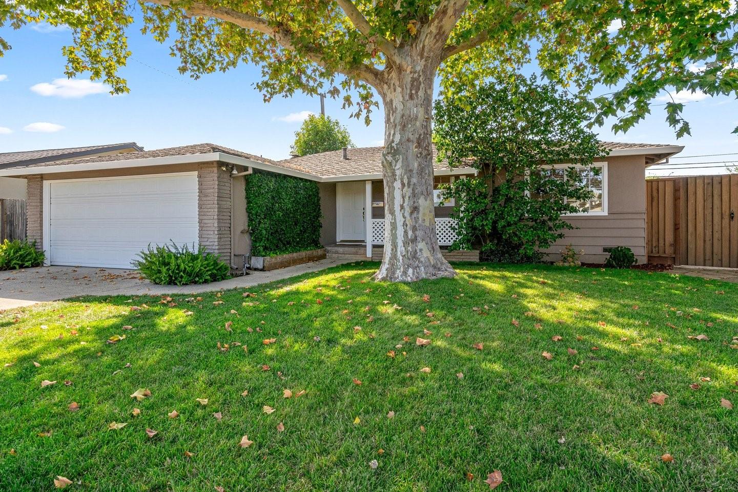 1475 Ginden Court
