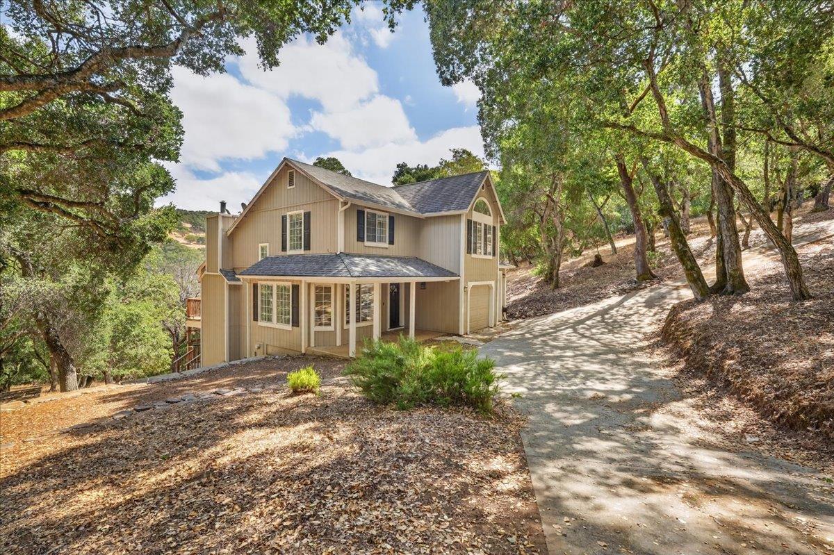 2885 Ross Drive