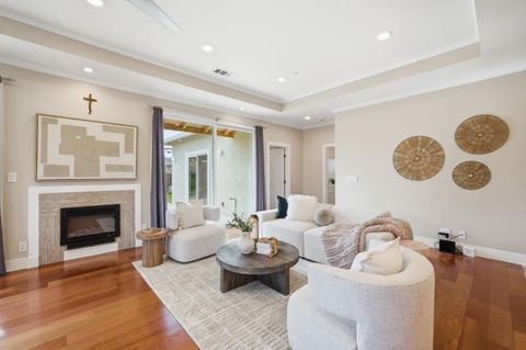 Tiny photo for 224 Eureka Court, SUNNYVALE, CA 94085 (MLS # ML82039086)