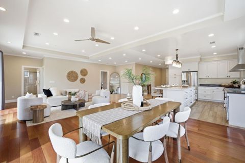 Tiny photo for 224 Eureka Court, SUNNYVALE, CA 94085 (MLS # ML82039086)