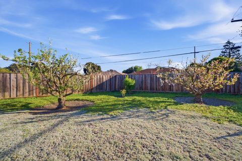 Tiny photo for 224 Eureka Court, SUNNYVALE, CA 94085 (MLS # ML82039086)