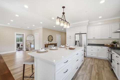 Tiny photo for 224 Eureka Court, SUNNYVALE, CA 94085 (MLS # ML82039086)