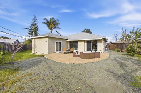 Tiny photo for 224 Eureka Court, SUNNYVALE, CA 94085 (MLS # ML82039086)