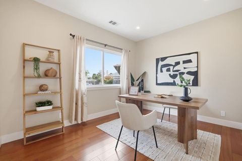Tiny photo for 224 Eureka Court, SUNNYVALE, CA 94085 (MLS # ML82039086)