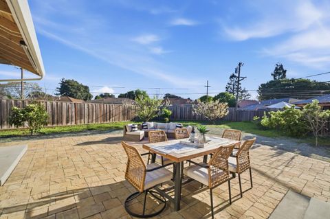 Tiny photo for 224 Eureka Court, SUNNYVALE, CA 94085 (MLS # ML82039086)