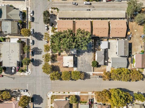 Tiny photo for 404 Ellis Street, KING CITY, CA 93930 (MLS # ML82025308)