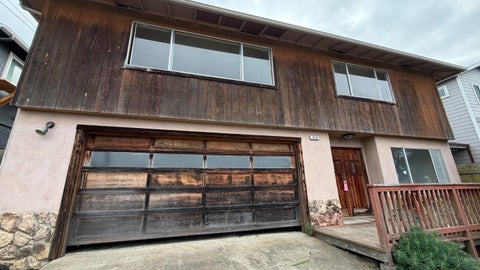 Tiny photo for 930 Ferdinand Avenue, EL GRANADA, CA 94018 (MLS # ML82059680)