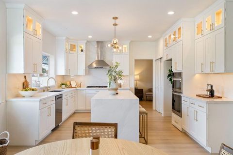 Tiny photo for 10496 S Stelling Road, CUPERTINO, CA 95014 (MLS # ML82045043)