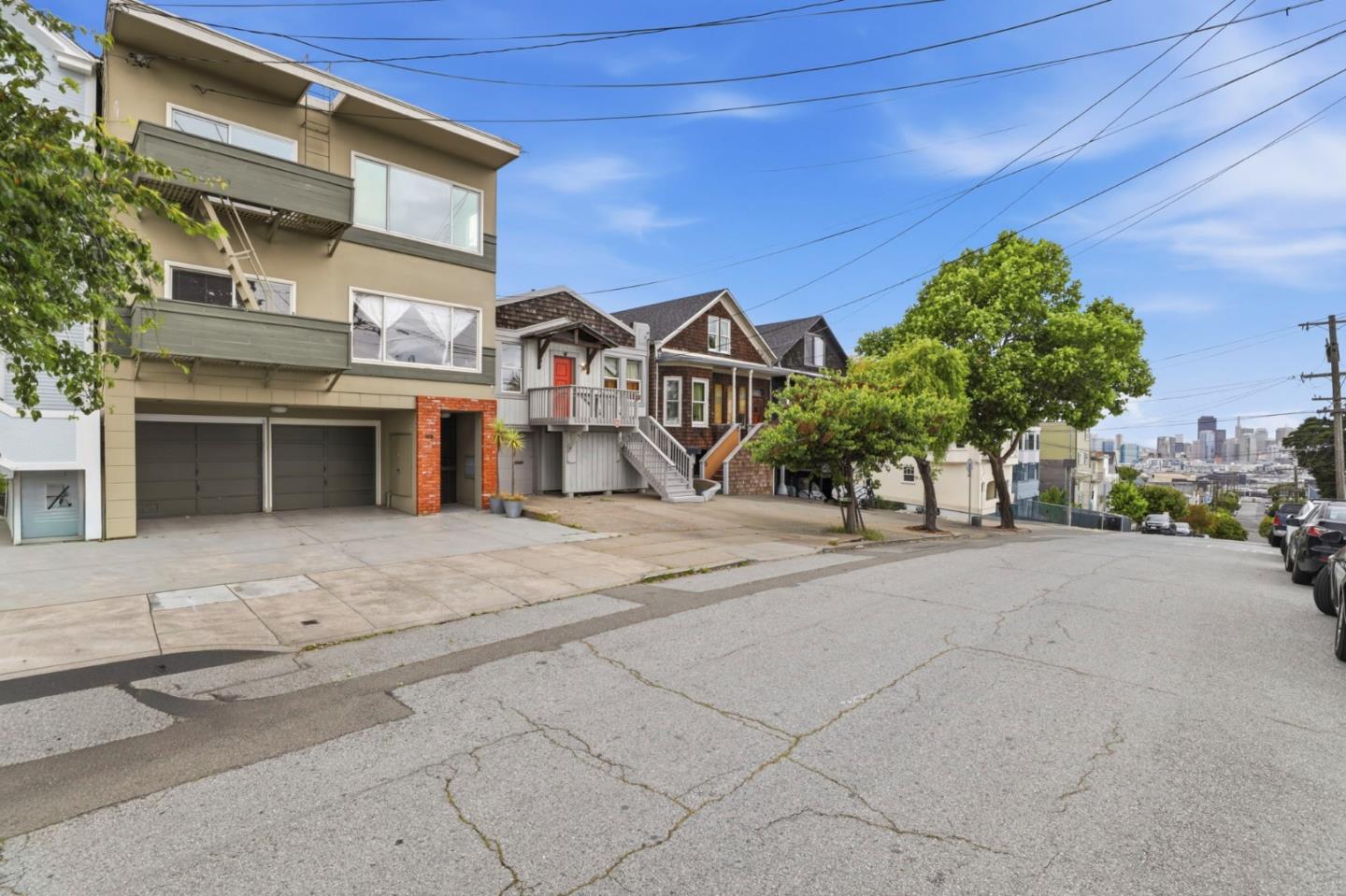 834 Arkansas Street 4