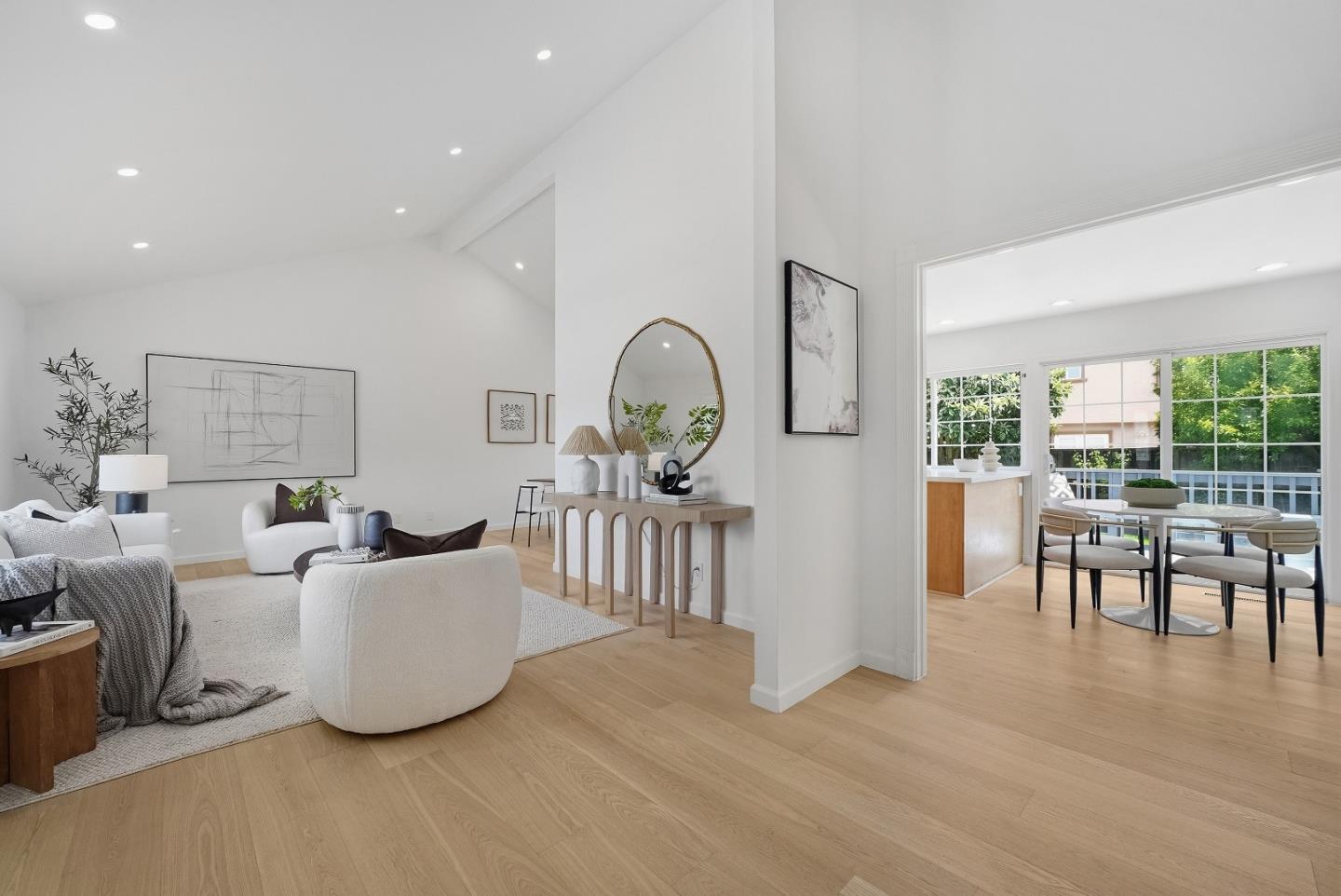 1284 Montmorency Drive